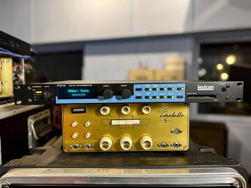 配信機器・PA機器・レコーディング機器 Lexicon PCM 90 Lexicon PCM90 デジタルリバーブ ｜中古レコーディング機材 山陽