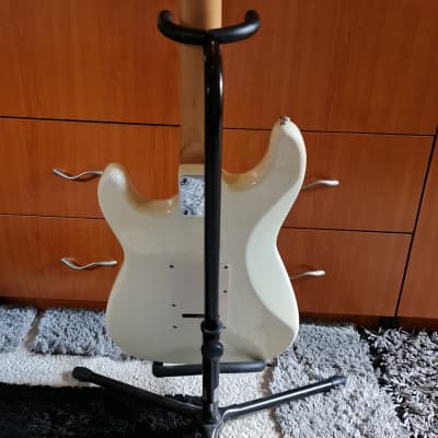 Legend Stratocaster style 1994 - white image 9