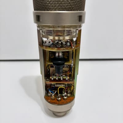 Original Neumann M269 (ac701) mic system including N52 psu w/ xlr mod wired at 110v, Neumann mic box and shock mount image 3