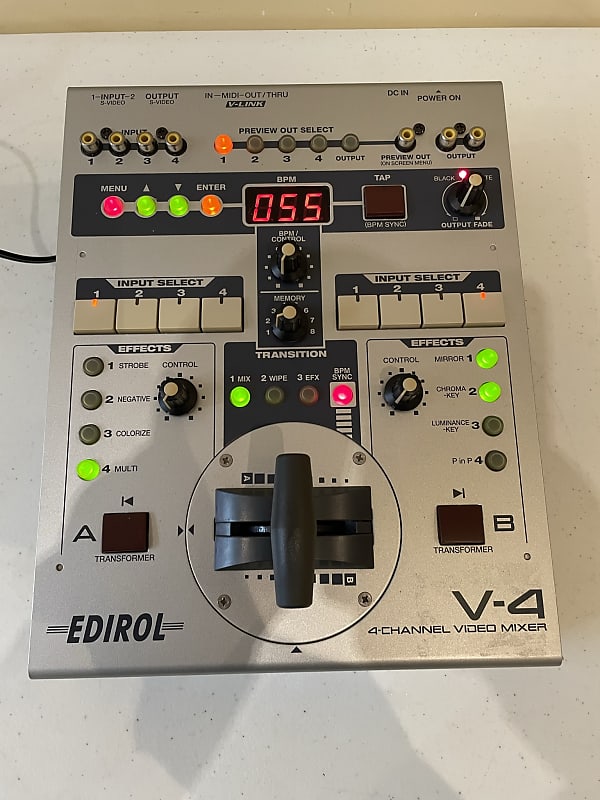 Edirol V4 Reverb
