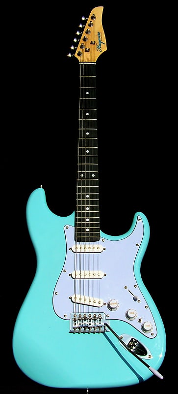 Daphne Blue Strat-Sky Blue Guard+Custom 21 fret | Reverb UK