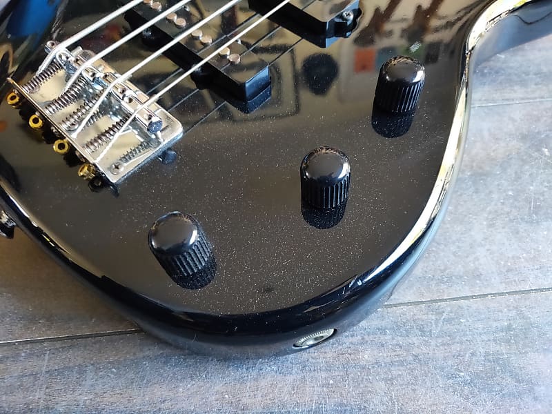 1989 Yamaha RBS MS200 PJ Vintage Medium Scale Bass Guitar