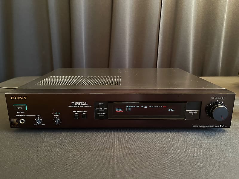 Sony PCM-501ES Digital Pulse Code Modulation Audio Processor