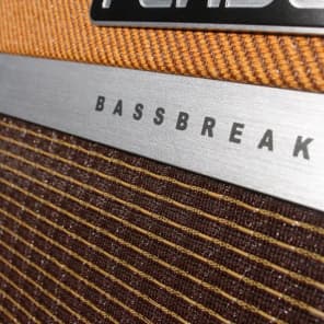 Fender  "Limited Edition Bassbreaker 15W in Lacquered Tweed with Celestion Greenback" image 3