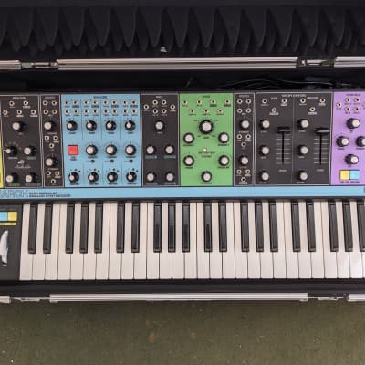 Moog Matriarch Dark 49-Key Semi-Modular Analog Synthesizer 2020 - Present - Black / Black Panel image 2