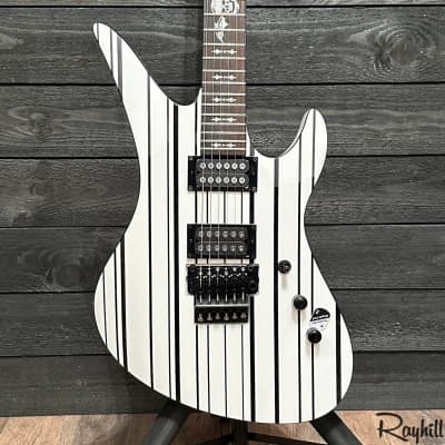 Schecter Synyster Standard White/Black Electric Guitar B-stock image 1