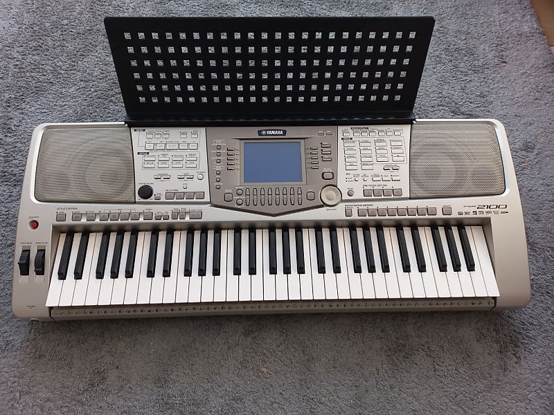 Yamaha PSR-2100 ジャンク Yamaha Psr 2100 NEU | Reverb