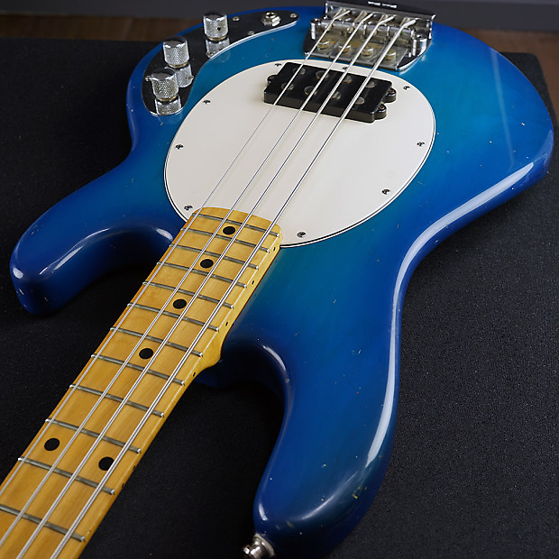 Musicman Stingray 1989 Blueburst Bass 2 EQ Maple Neck. | Reverb