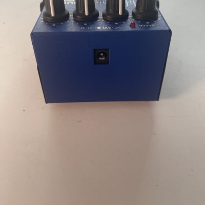 AMT Electronics California Sound Distortion Combo Emulator