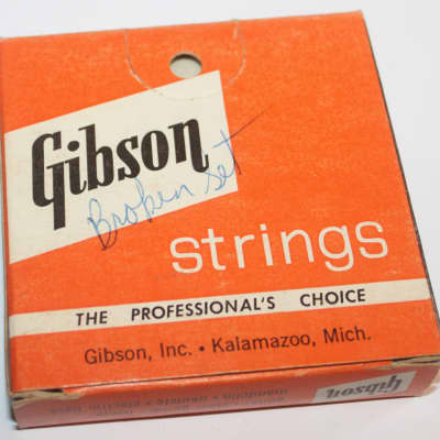 Vintage 1950's Gibson Mona-Steel Strings 1 box of Strings Orange/ Black/ White B, C, D, G and 5th image 7
