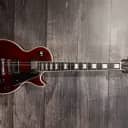 Gibson Les Paul Custom 2011 Electric Guitar w/hsc