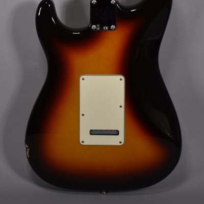 2009 Fender Standard Stratocaster 3-Tone Sunburst MIM image 3