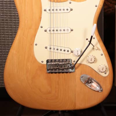 1999 Fender ST-68 Stratocaster Reissue MIJ - Natural image 2