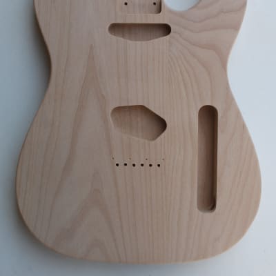 AMERICAN MADE TELE VINTAGE STYLE BODY - RIGHT HANDED - ALDER 725 image 1