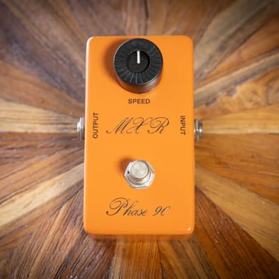 MXR CSP026 '74 Vintage Script Phase 90