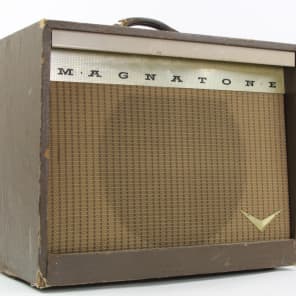 Magnatone Troubadour Model 213 2-Channel 18-Watt 1x12" Guitar Combo