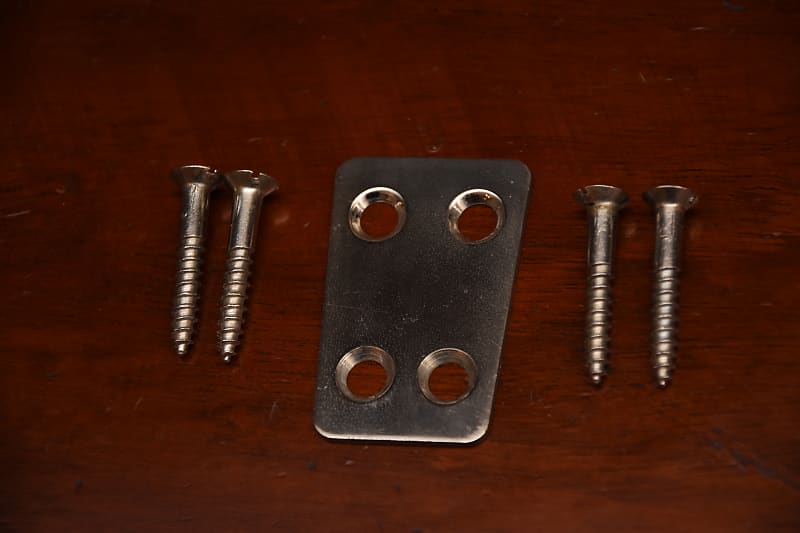 Framus Strato de Luxe 1968 German Vintage Guitar Parts neckplate + screws image 1