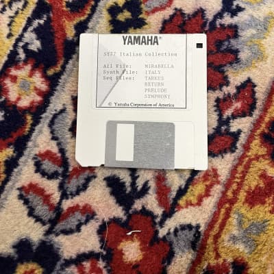 Yamaha  SY77 Italian Collection Floppy Disk