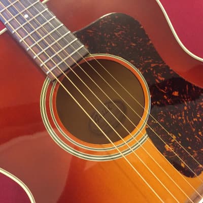 Guild GF30 SB Sunburst acoustic guitar 90's Westerly RI Archback Spuce / Maple image 3