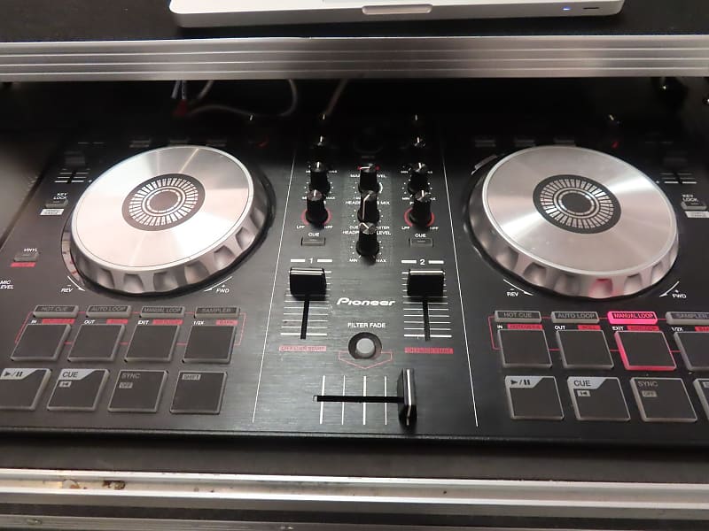 Pioneer DDJ SB2 DJ Controller (Buffalo Grove, IL) | Reverb