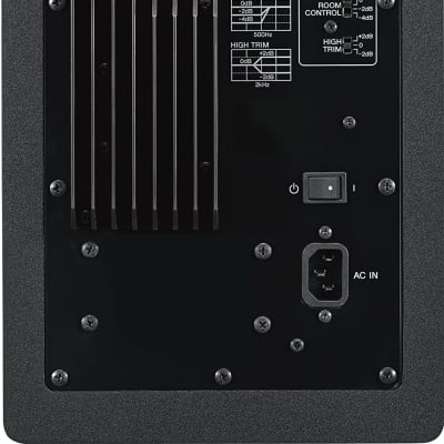 Yamaha HS7 6.5'' Powered Studio Monitor Black Cabinet White Polypropylene Woofer image 3