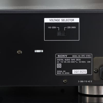 Sony DTC-75ES DAT Digital Audio Tape Deck Mint condition image 7