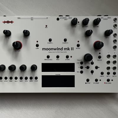 Jomox Moonwind Mk II　ステレオ・アナログ・フィルター Jomox Moonwind MKII, desktop stereo analog filter box with