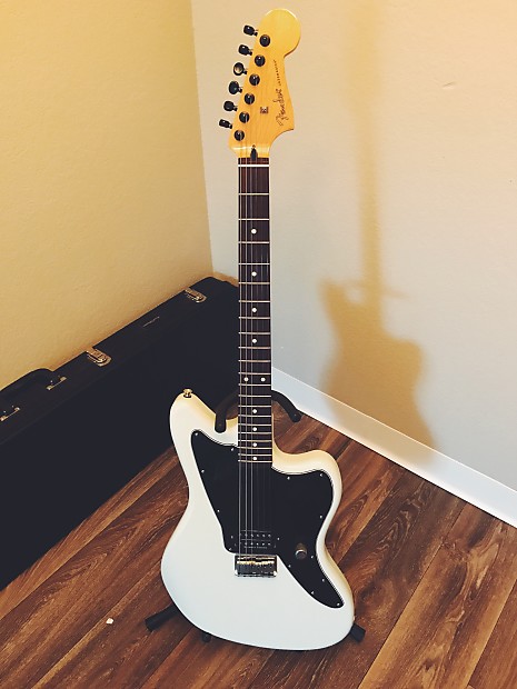 Fender jazzmaster shop tom delonge