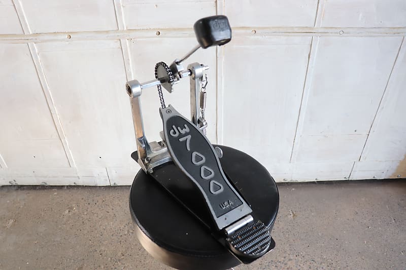 DW 7000 Single Chain Single Bass Drum Pedal Reverb