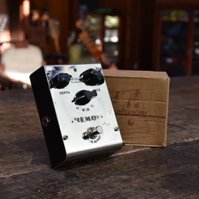 Reverb.com listing, price, conditions, and images for biyang-tr-8-tremolo