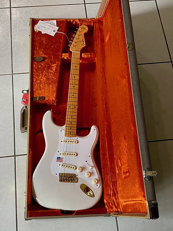 Fender Stratocaster 50th Anniversary 2007 - a very rare See
