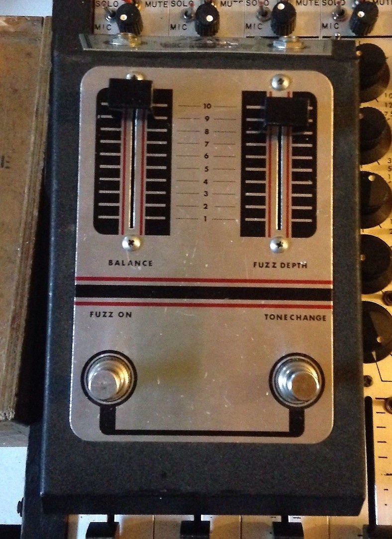 Ibanez shop standard fuzz