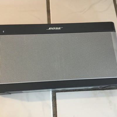 Bose  Bluetooth Soundlink speaker iii Grey image 2