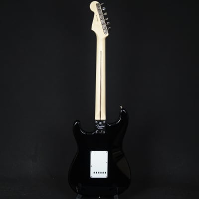 Fender Eric Clapton Stratocaster Maple Fingerboard Black 2022 (US22023462) image 4