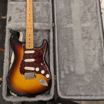 ギター Fender Mexico Roadhouse Stratocaster Amazon.com: Fender Deluxe Roadhouse Stratocaster Electric