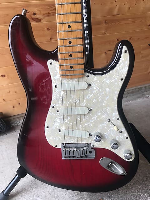 Fender Strat Plus Deluke 1989 - crimson frost image 1