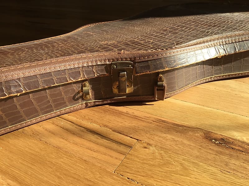 1961 Gibson MelodyMakerハカランダ指板 アリゲーターケース 1961 Gibson Melody Maker Sunburst w/ Hard Case – Rivington