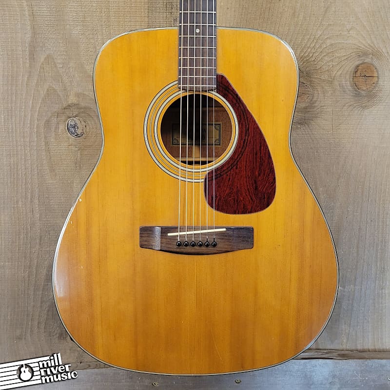 Yamaha FG-200 Acoustic Guitar Used | Reverb