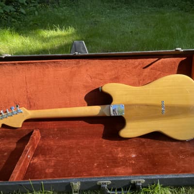 1973 Fender Musicmaster in Natural- Professional set up- Fender hard shell case image 4