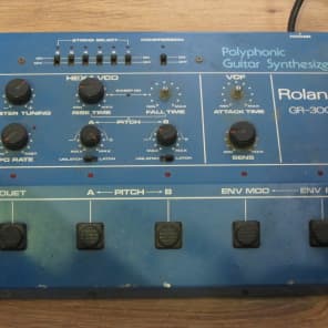 Roland GR-300 classic vintage analog guitar synthesizer; roland g-303 guitar in case and 24 pin cabl image 5