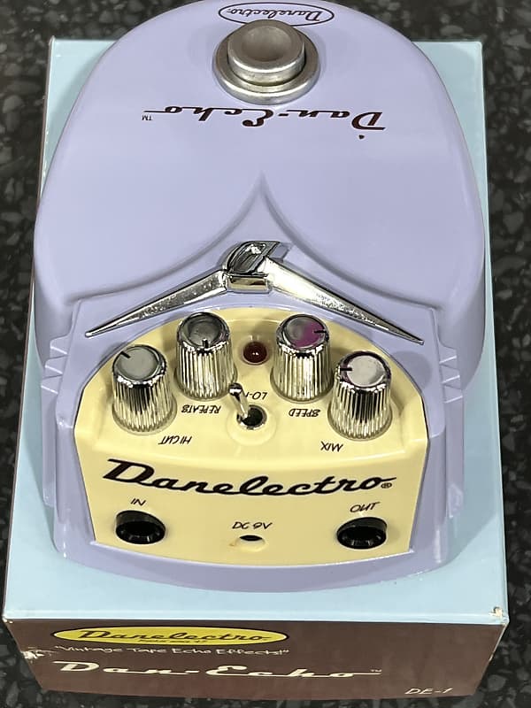 ギター Danelectro Dan-Echo Delay * OASIS * This is One of the Late 90's Greatest Delay Pedals