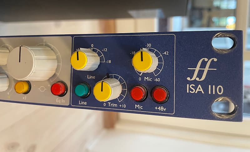 Focusrite ISA 110 Limited Edition, Unique matched pair