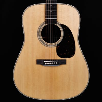 Martin D-28 Standard Series w Case and TONERITE AGING! 4lbs 10.4oz image 3