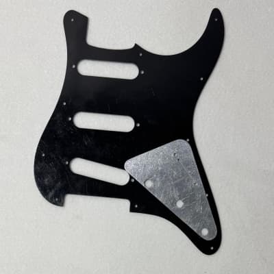 Pickguard for Fender Stratocaster, Left-Handed, 12 Hole, 3-Ply, Black image 2