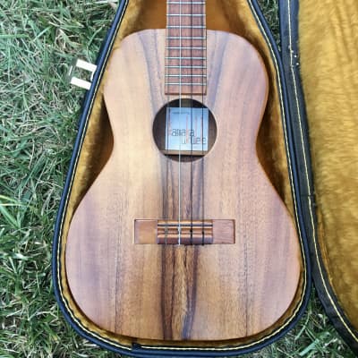 Ukulele Friend » Custom Graziano “Ulu” Tenor Ukulele