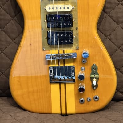 Eastwood Walnut Middle Maple & Walnut Top and Back Body C Shape Neck 6-String Electric Wolf Guitar image 4