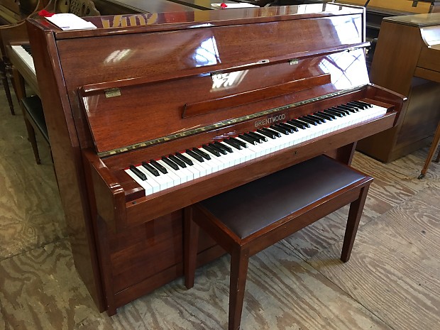 Brentwood upright piano top