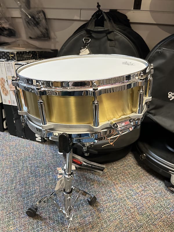 Buy Used Pearl 3.5X14 Brass Free Floater Snare Drum