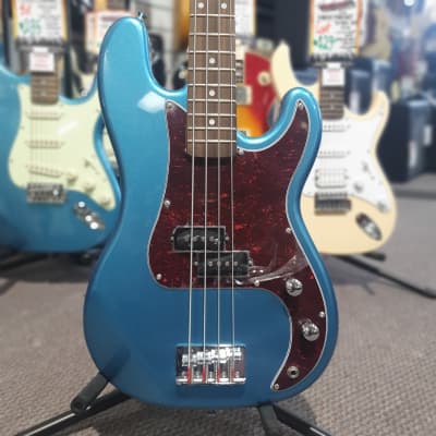 SX VEP34LPB 3/4 Size Short Scale Vintage Style Bass Guitar in Lake Placid Blue for sale