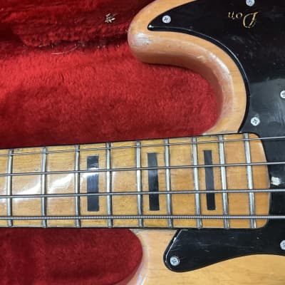 Fender Jazz Bass made in USA( 1973 ) 1972-1974 Maple Neck Pearl Block Inlays in good condition with original hard case and original owners manual image 4